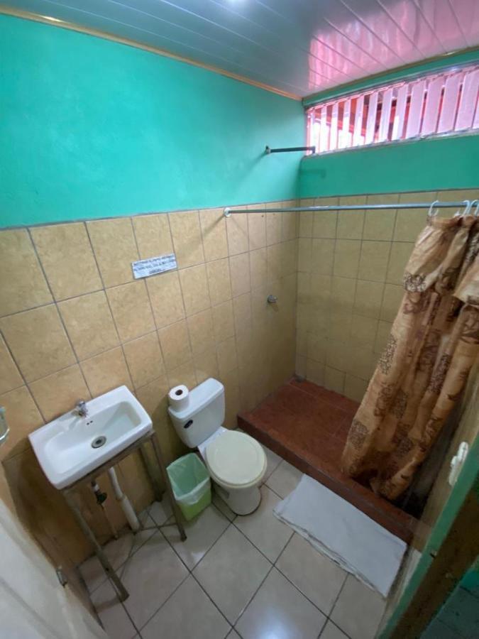 Hospedaje Catalinass Liberia Phòng bức ảnh