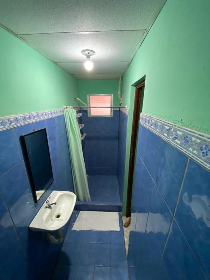 Hospedaje Catalinass Liberia Phòng bức ảnh